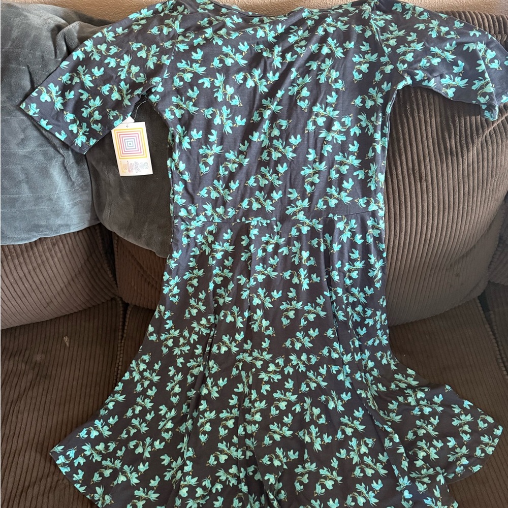 LuLaRoe dark Gray and Green Floral Nicole Dress - Picture 2 of 5